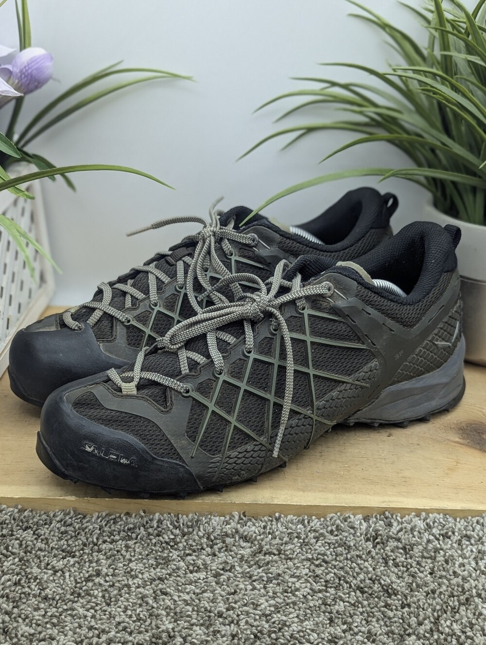 Salewa Wildfire Approach Mens Size 11 Climbing Hiking  Shoes Outdoor Camping